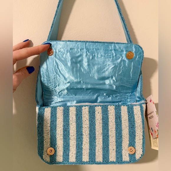 Striped Vegetable Beaded Bag - Picture 6 of 6